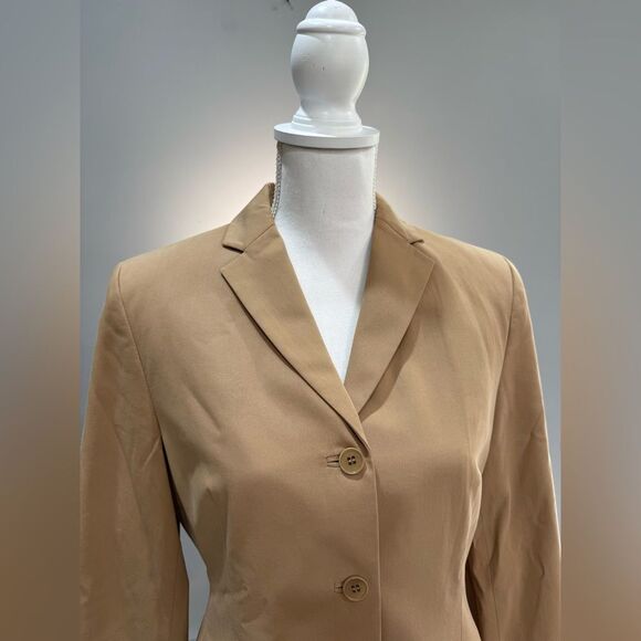 Tan Valerie Stevens Jacket Size 8P EUC - Picture 3 of 7